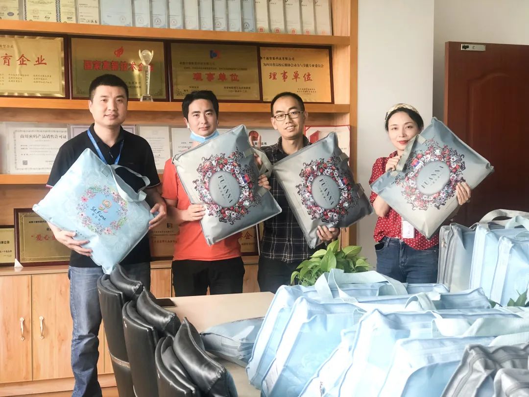 5facea8c212248e1be3a57fd515ecc83 5facea8c212248e1be3a57fd515ecc83