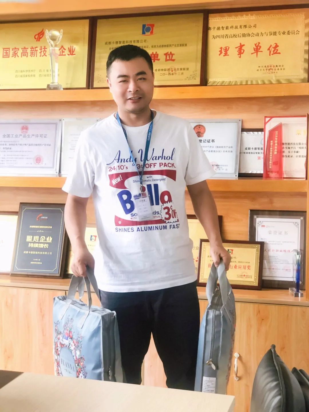 fa4f56ab6e6a4e2b9e21134c3822f03b fa4f56ab6e6a4e2b9e21134c3822f03b